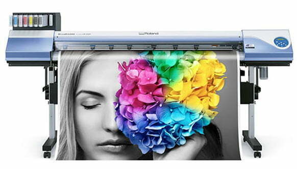 large format digital printing in Dubai